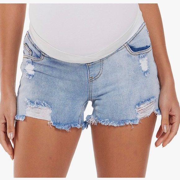 Light wash maternity denim shorts - Sz M - Picture 1 of 4
